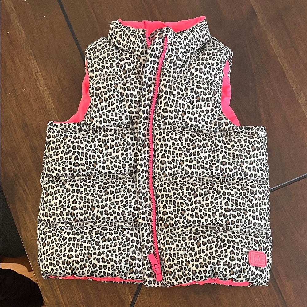 GAP Leopard Print Vest with Bright Pink